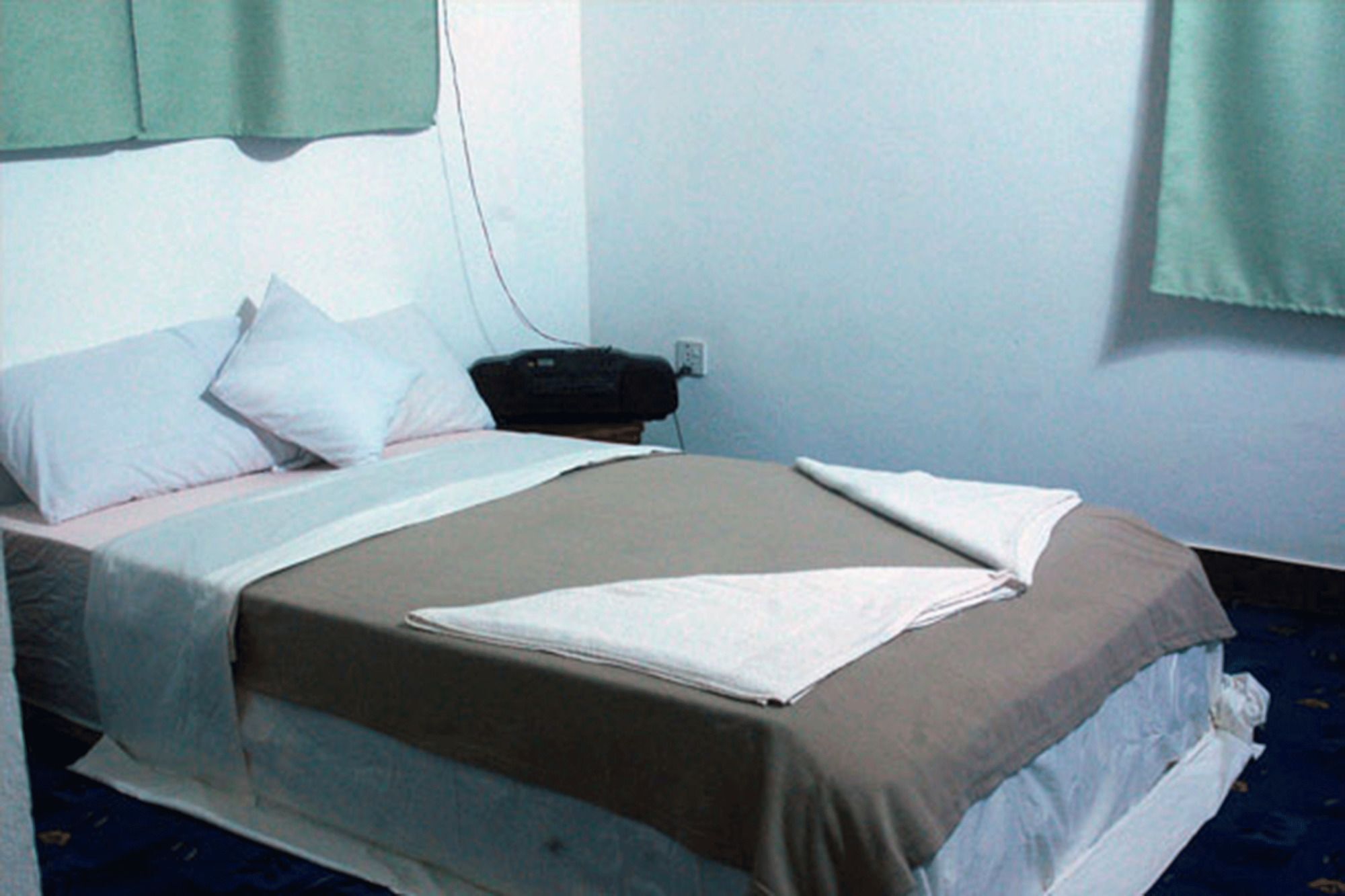 Hotel Elephant Camp Sauraha Exterior foto